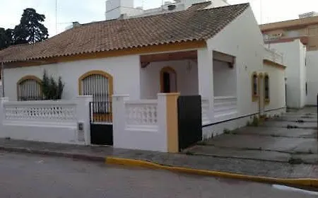 Mercedes Hotel 3*