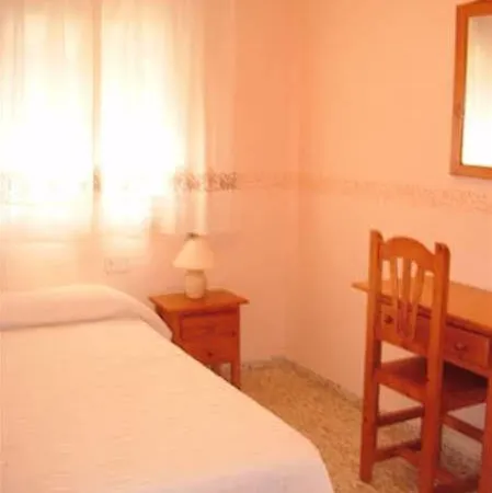 Mercedes Hotel 3*